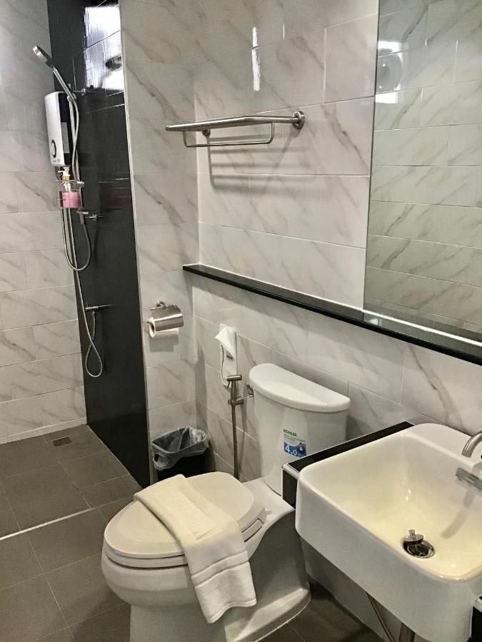 Top Residence Surat Thani Bagian luar foto