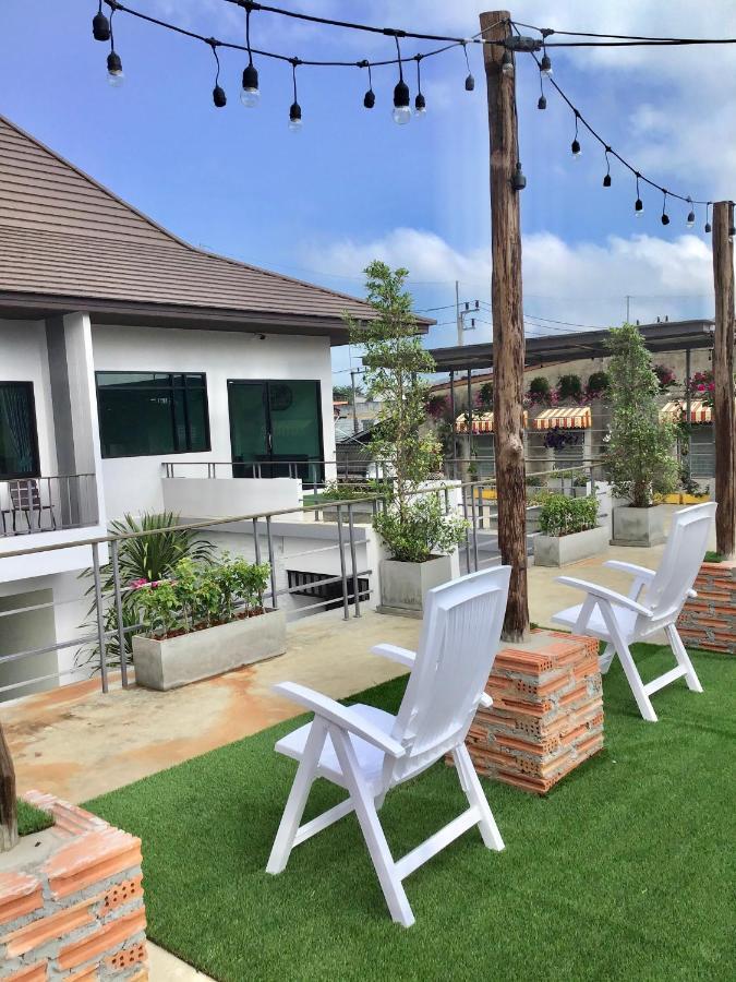 Top Residence Surat Thani Bagian luar foto